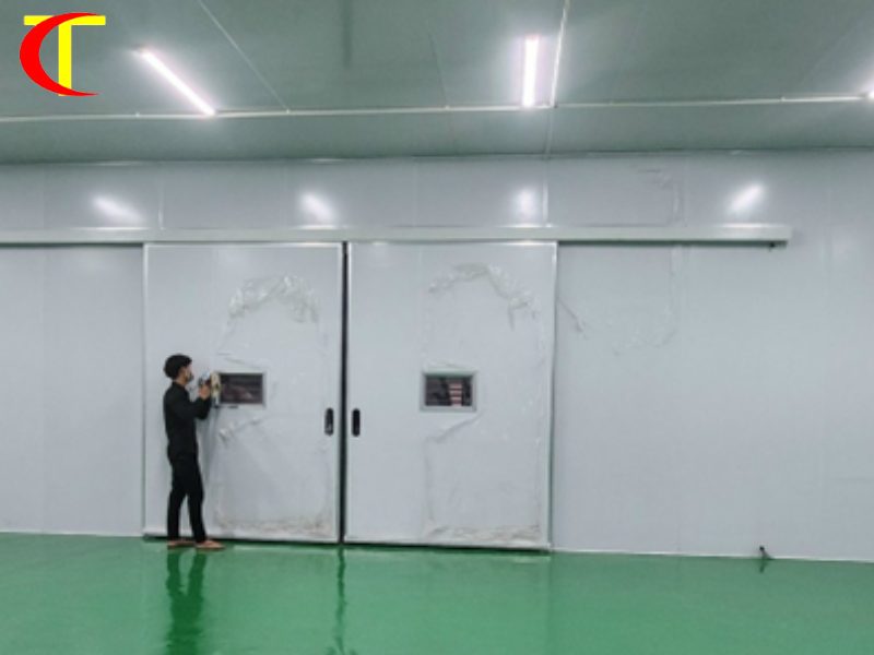 Thi công panel phòng sạch giá rẻ, chất lượng tại Cơ điện Thăng Long thi công panel phòng sạch giá rẻ